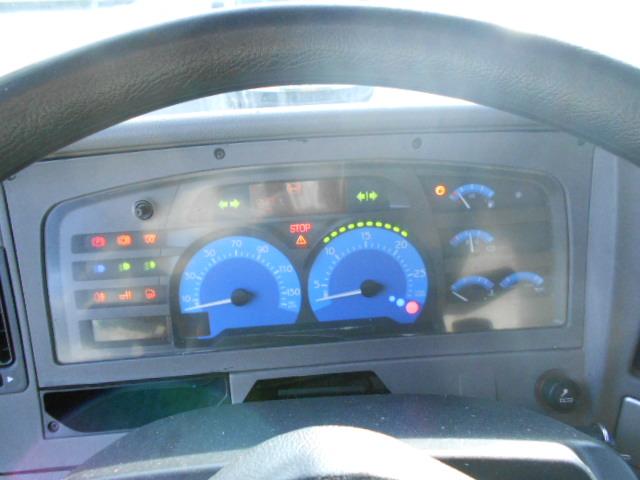 Vozidlo RENAULT MIDLUM