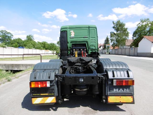 Vozidlo MAN TGA 26.430