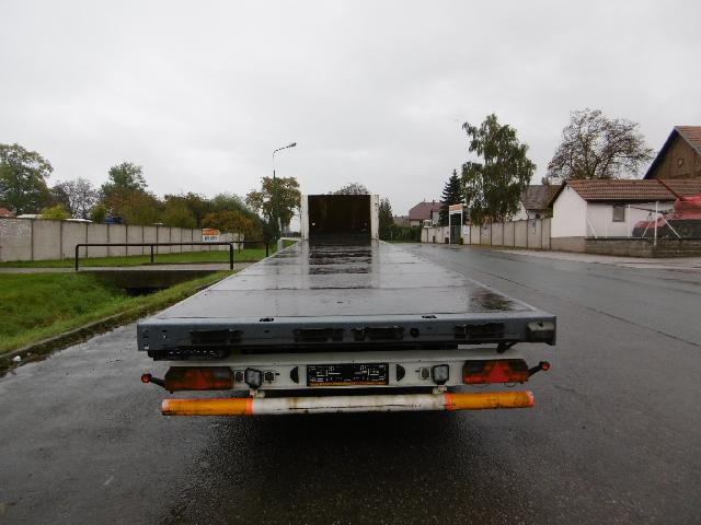 Vozidlo KRONE SD