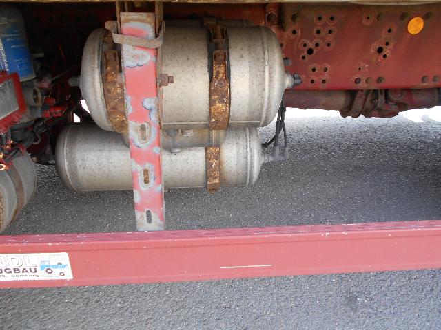 Vozidlo IVECO STRALIS