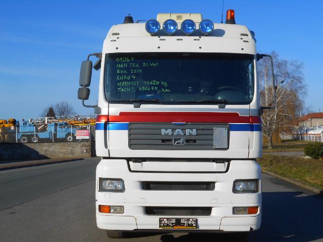 Vozidlo MAN TGA 26.440 6X2