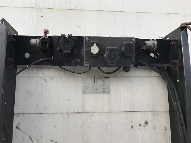 Vozidlo KÖGEL SNCO 24 P 90