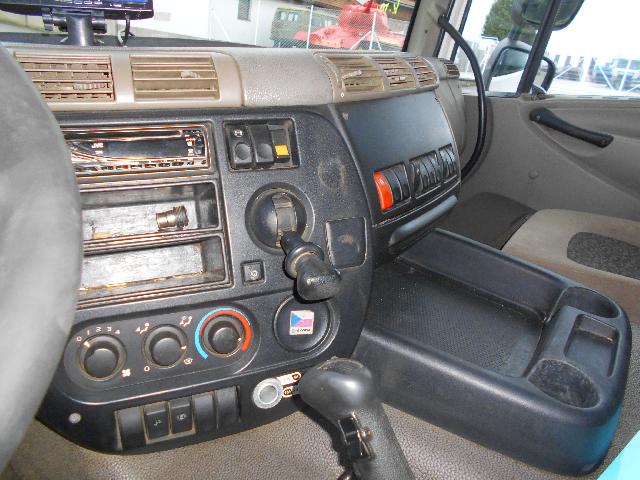 Vozidlo DAF FT CF85.460