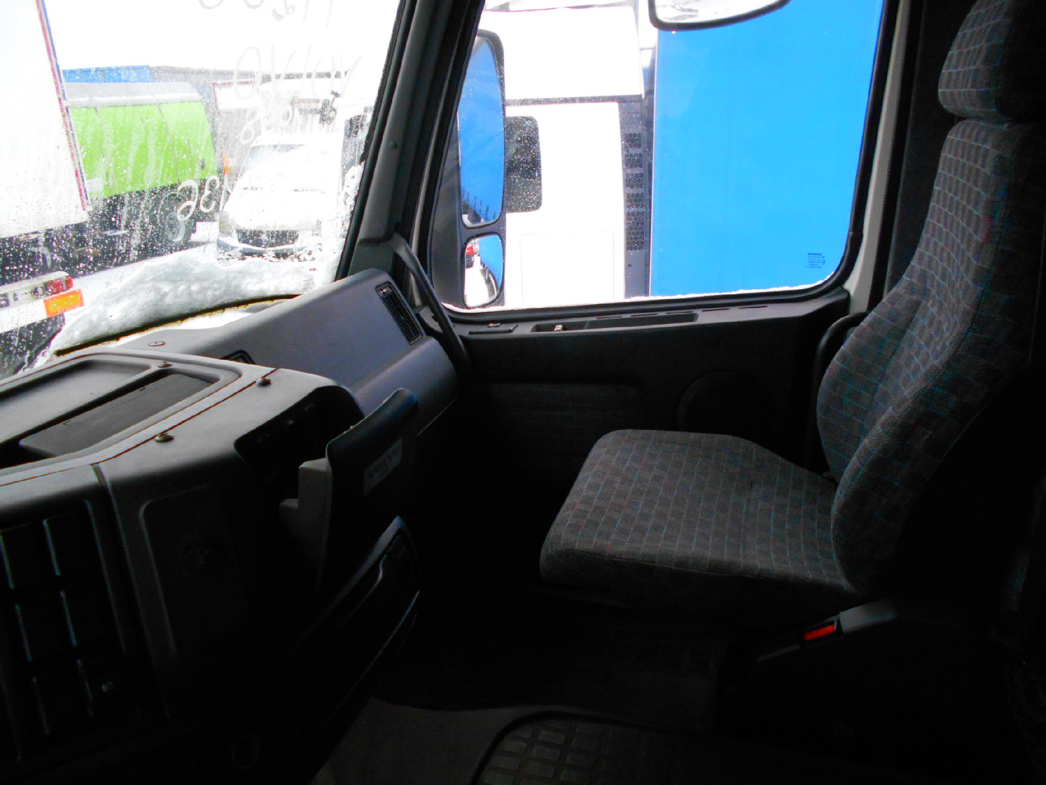 Vozidlo Volvo taha nvs