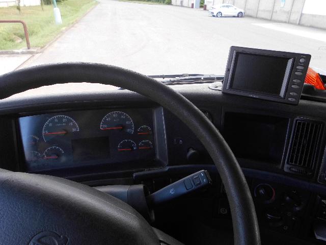 Vozidlo VOLVO FM9 300 62R