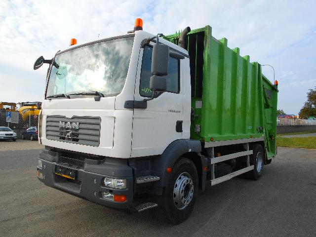Vozidlo MAN TGM 18.240 4x2 BL