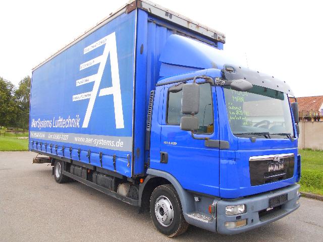 Vozidlo MAN TGL 8.220 4x2BL