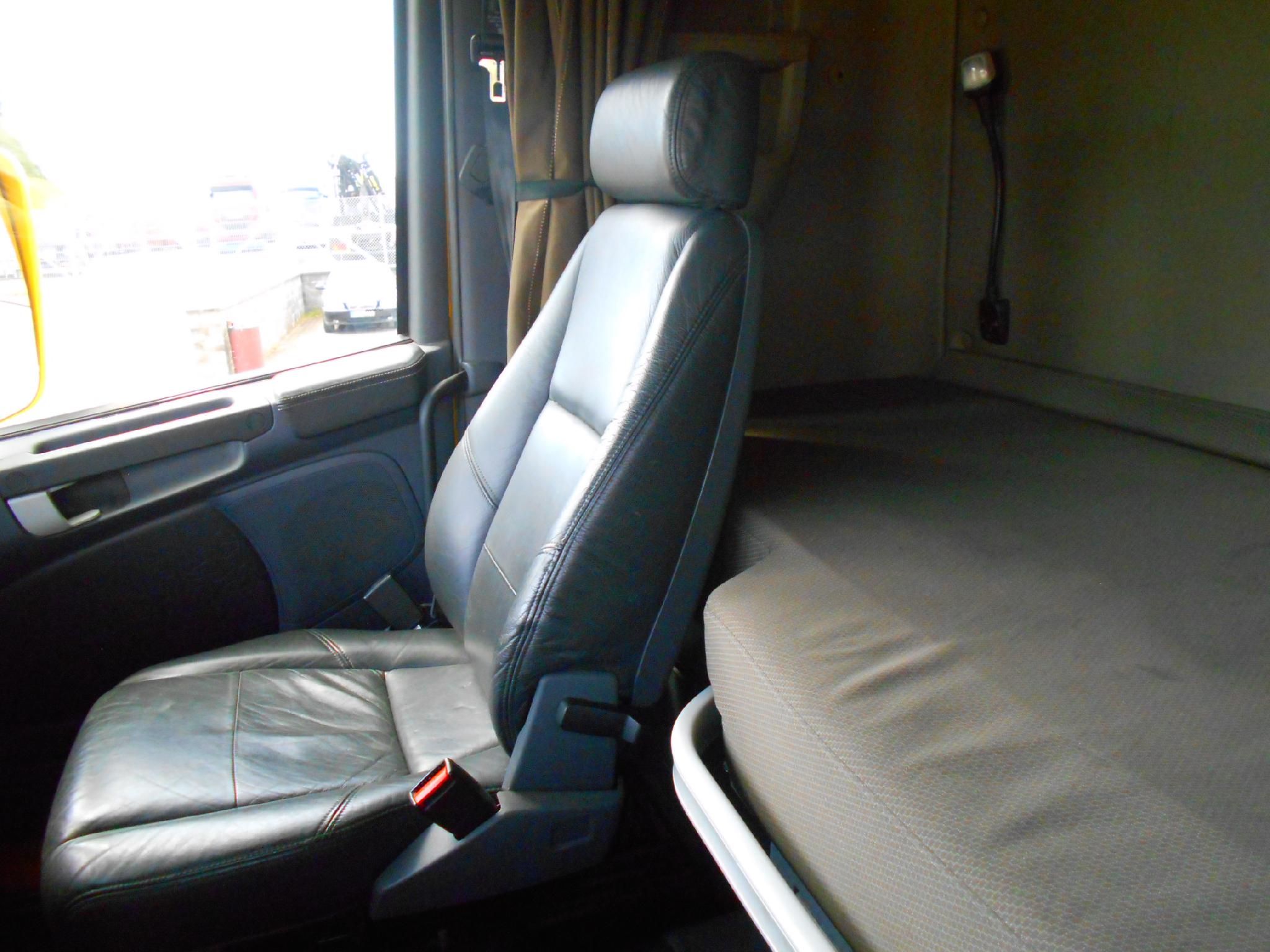 Vozidlo SCANIA R450 LA 4x2