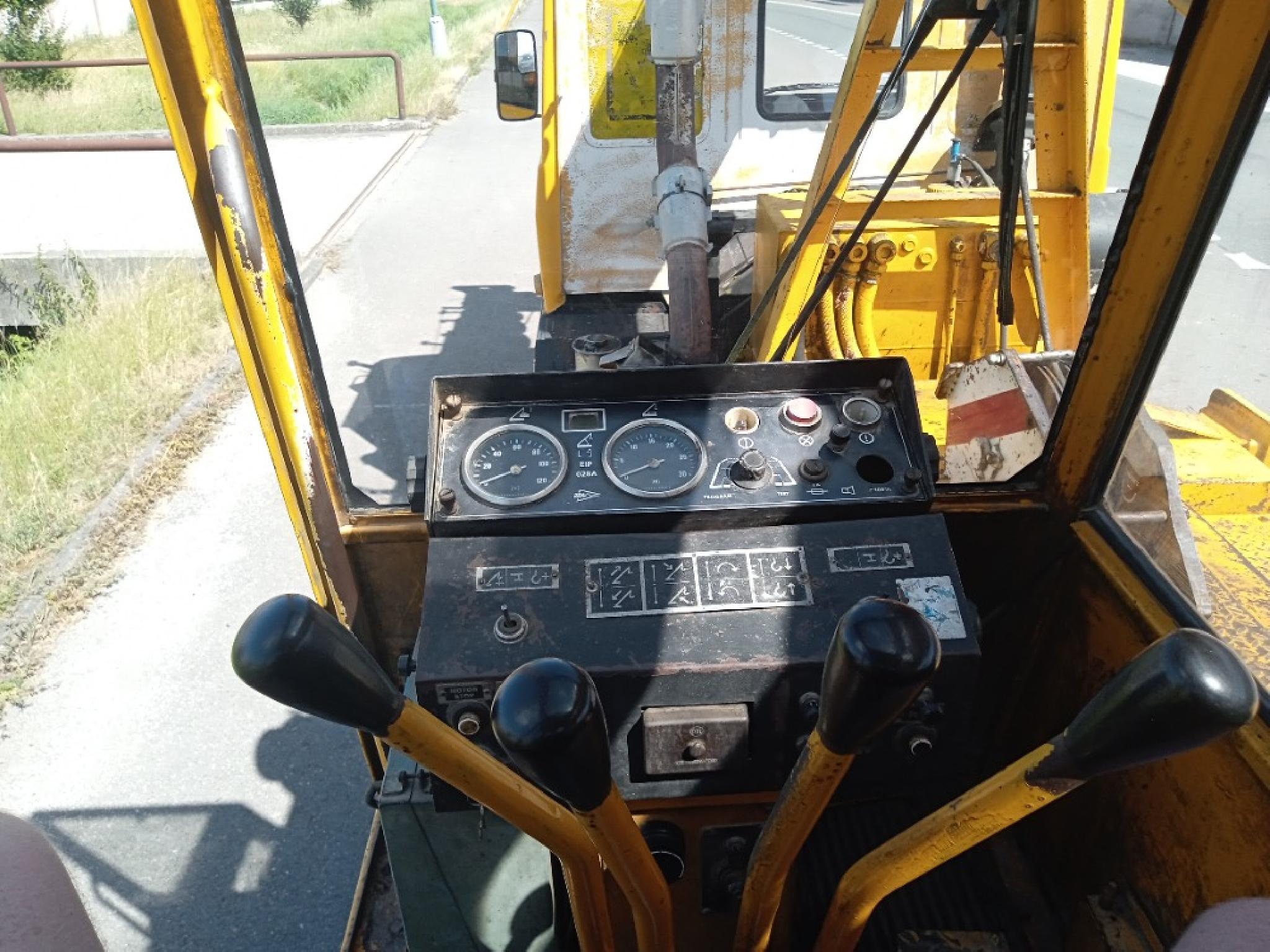 Vozidlo TATRA T815 AD20 6x6
