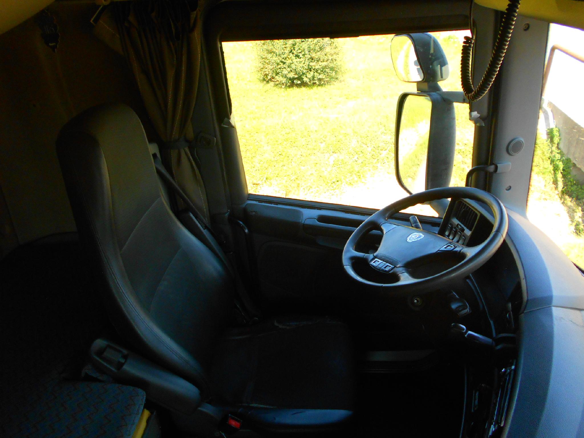 Vozidlo SCANIA R420 LA 4X2