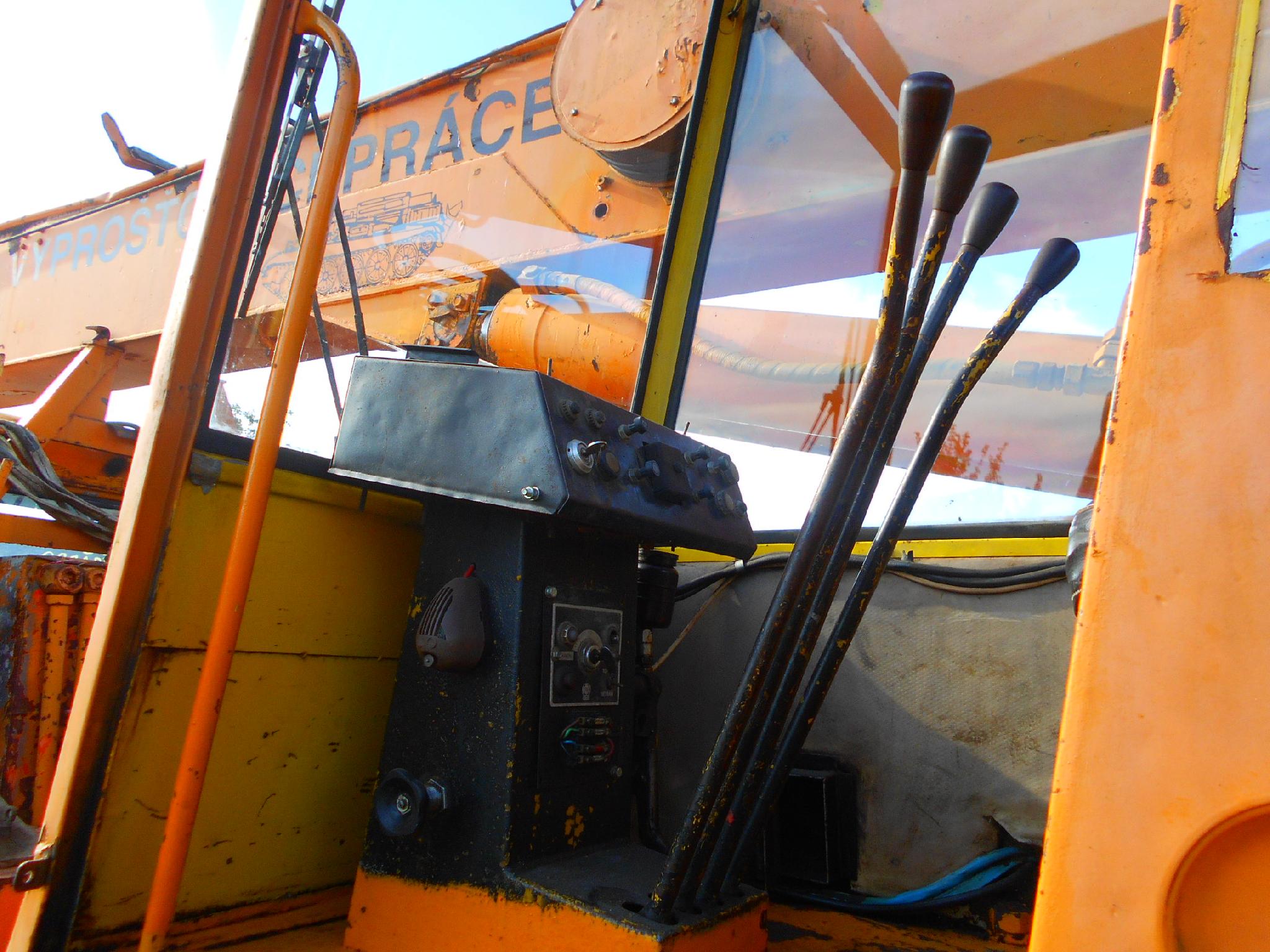 Vozidlo TATRA T148 AD20 �KD 6X6