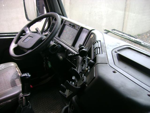 Vozidlo VOLVO FH 12 340 6x4 ADR
