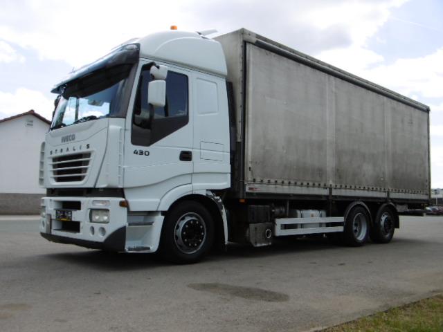 Vozidlo IVECO Stralis Active Space