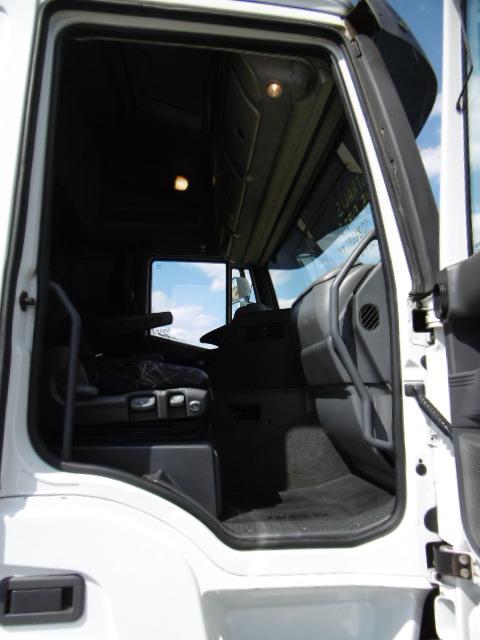 Vozidlo IVECO Stralis Active Space